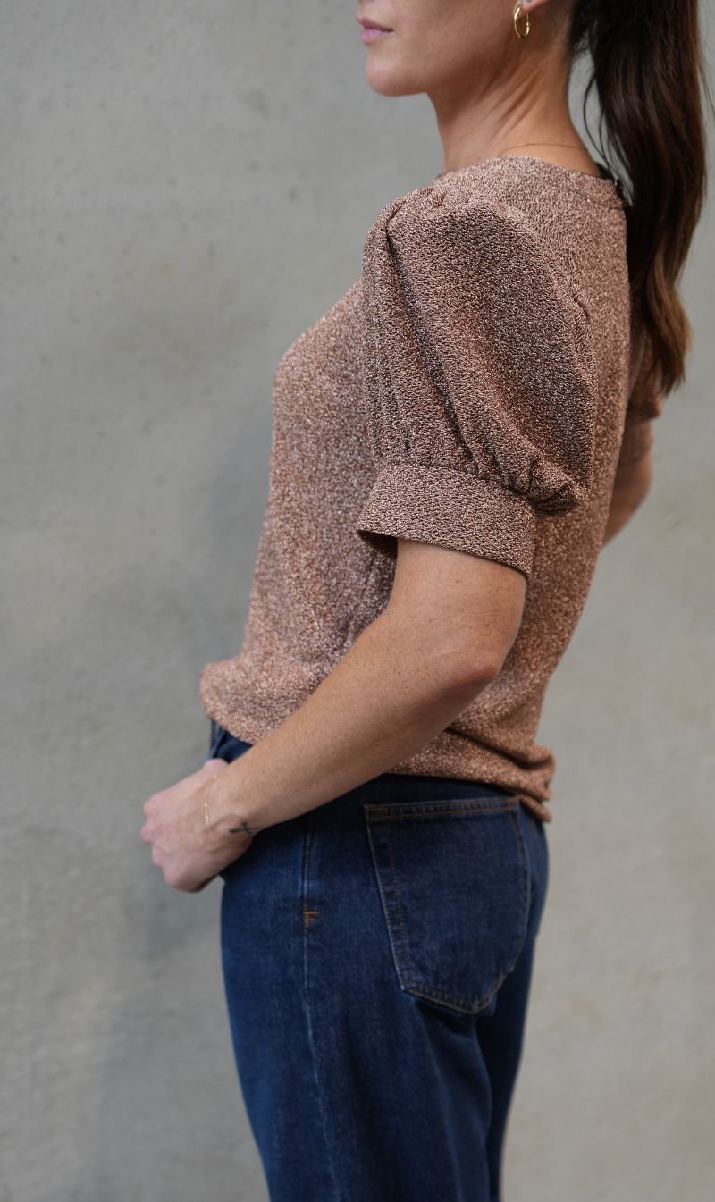 Luxe De Valentina | Como Puff Sleeve T.Shirt - Moet Gold Lame