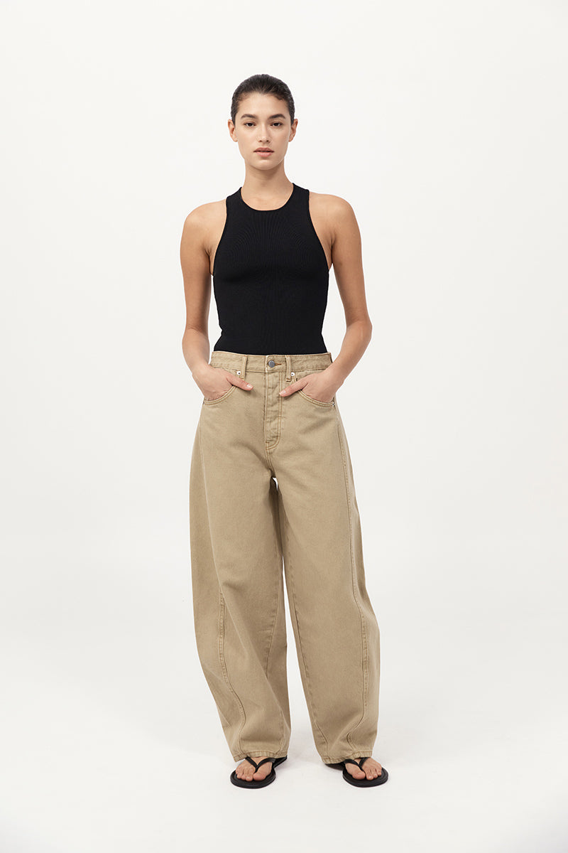 St Agni | Mid Rise Balloon Jeans - Sahara