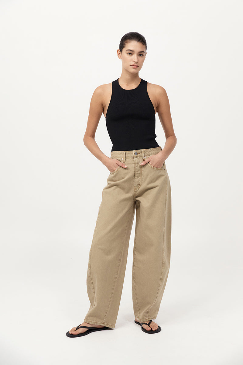 St Agni | Mid Rise Balloon Jeans - Sahara