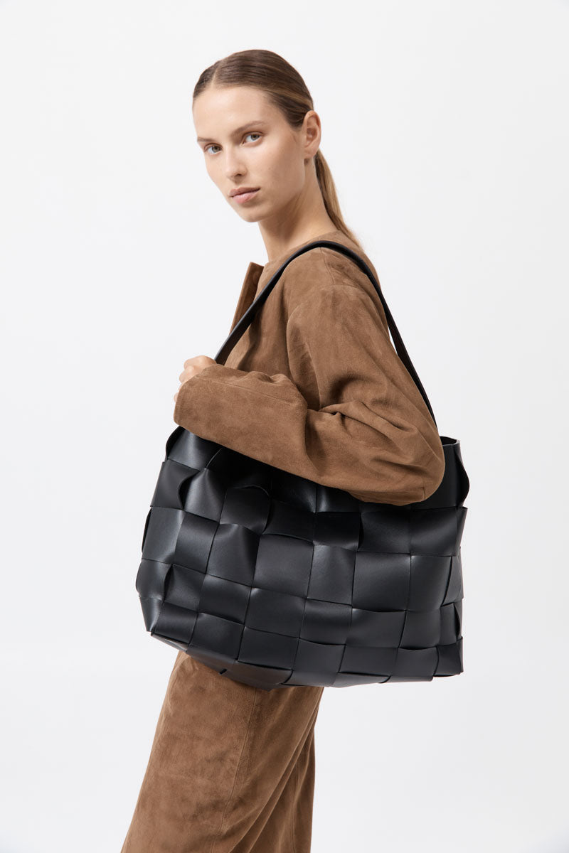 St Agni | Woven Large Tote - Black