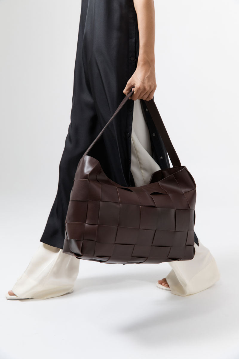 St Agni | Woven Large Tote - Choc