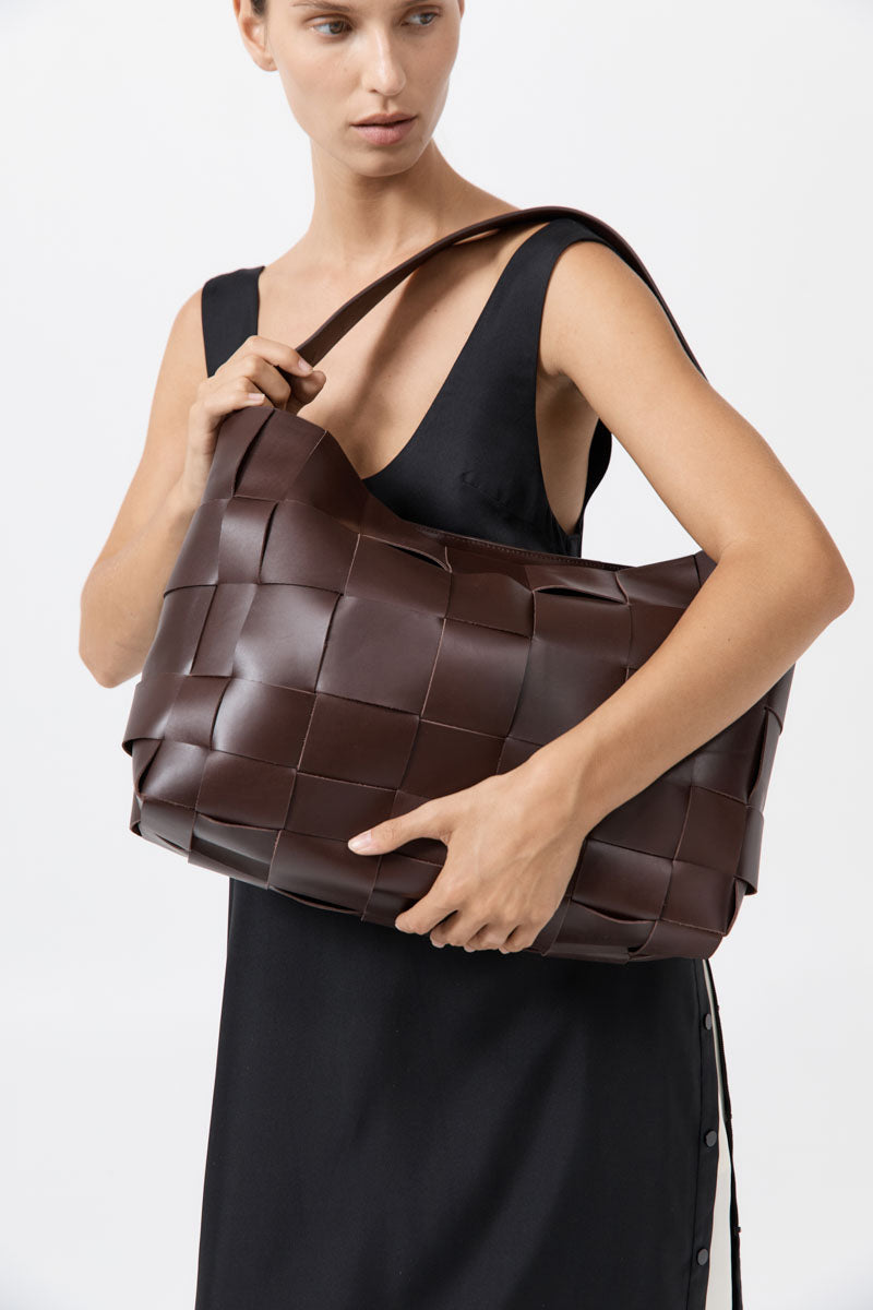 St Agni | Woven Large Tote - Choc