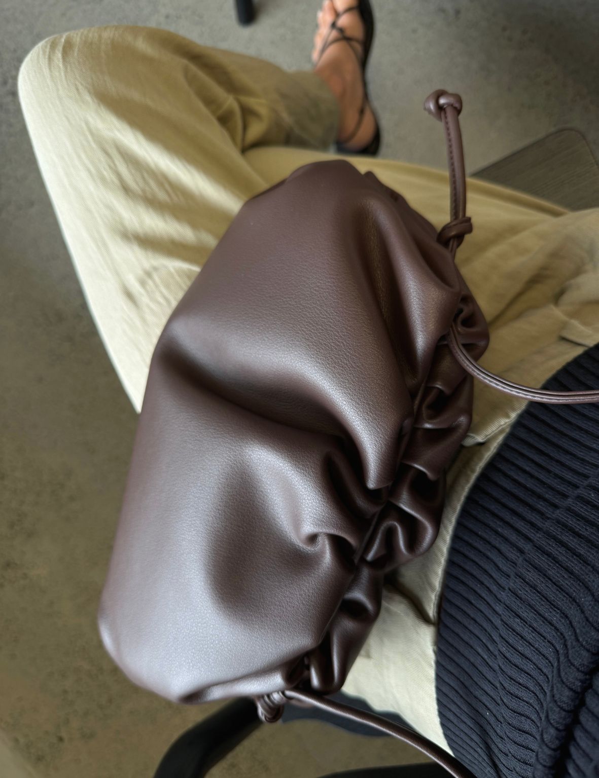 La Tribe | Dumpling Bag Medium - Pepper