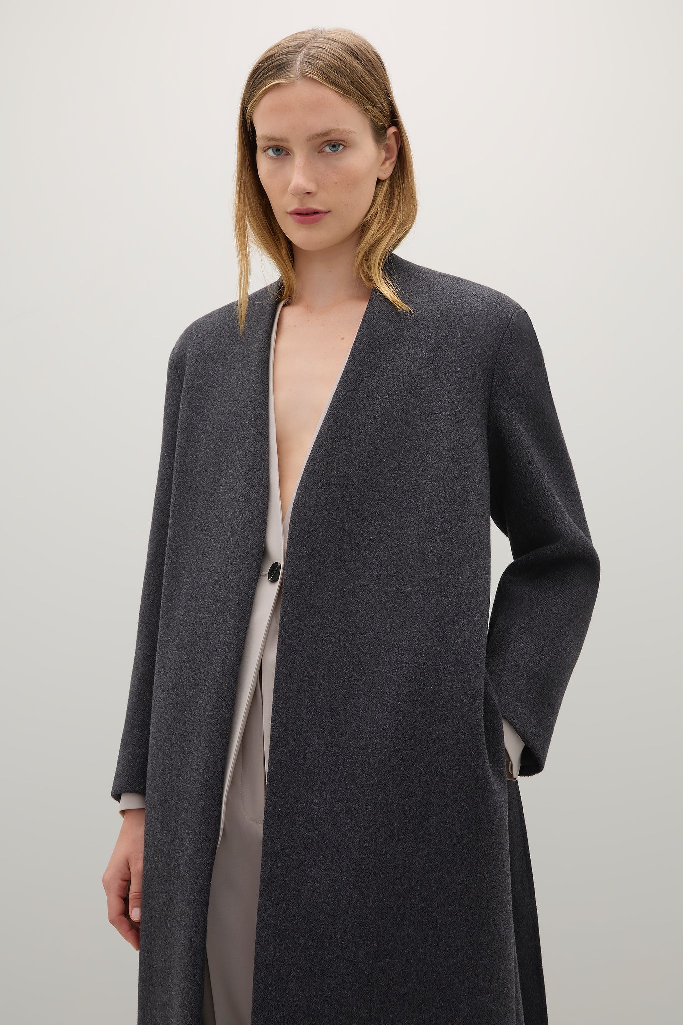 A.Emery | The Veronique Coat - Charcoal Melange