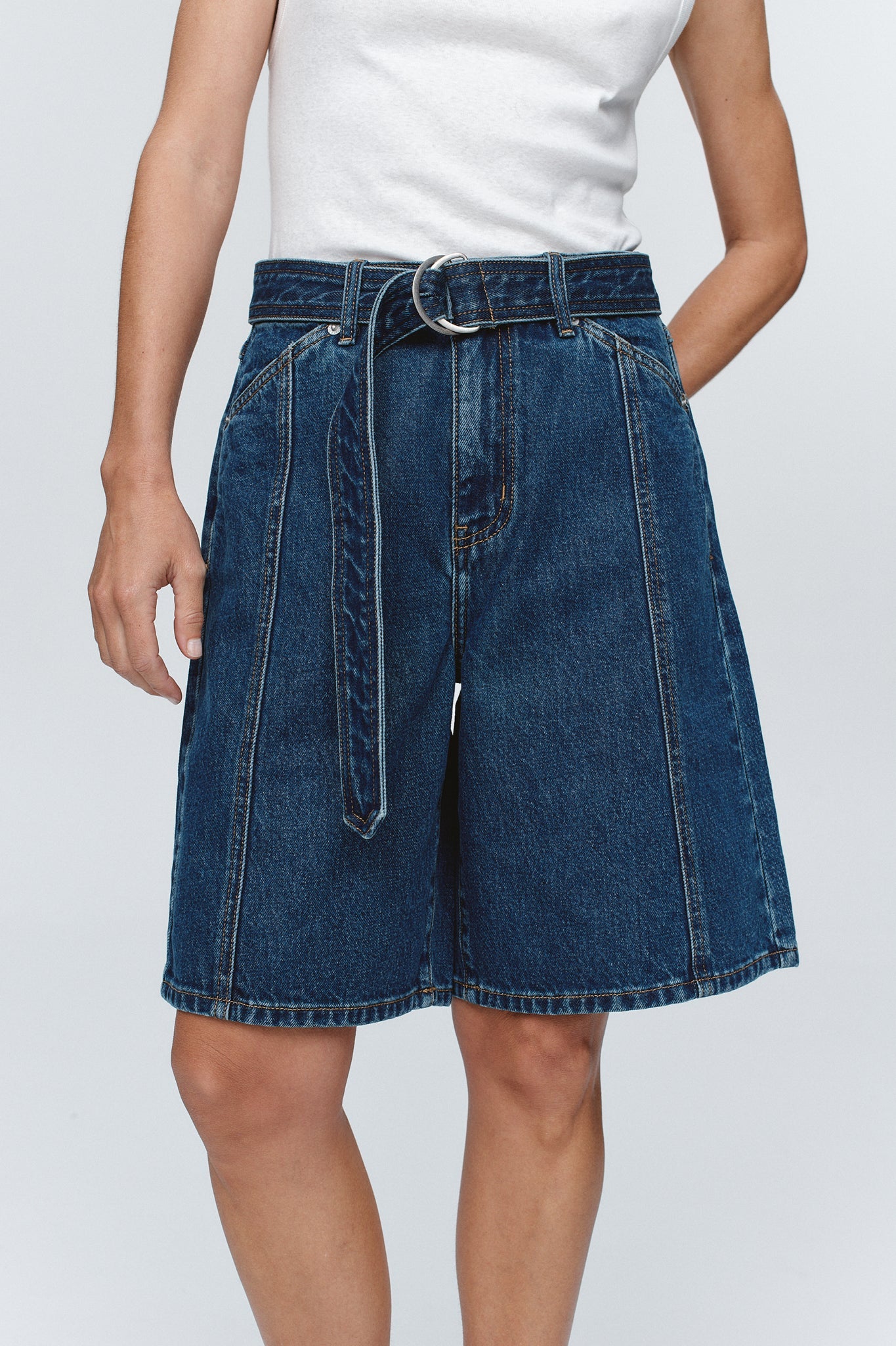 Marle | Belted Jean Short - Washed Indigo