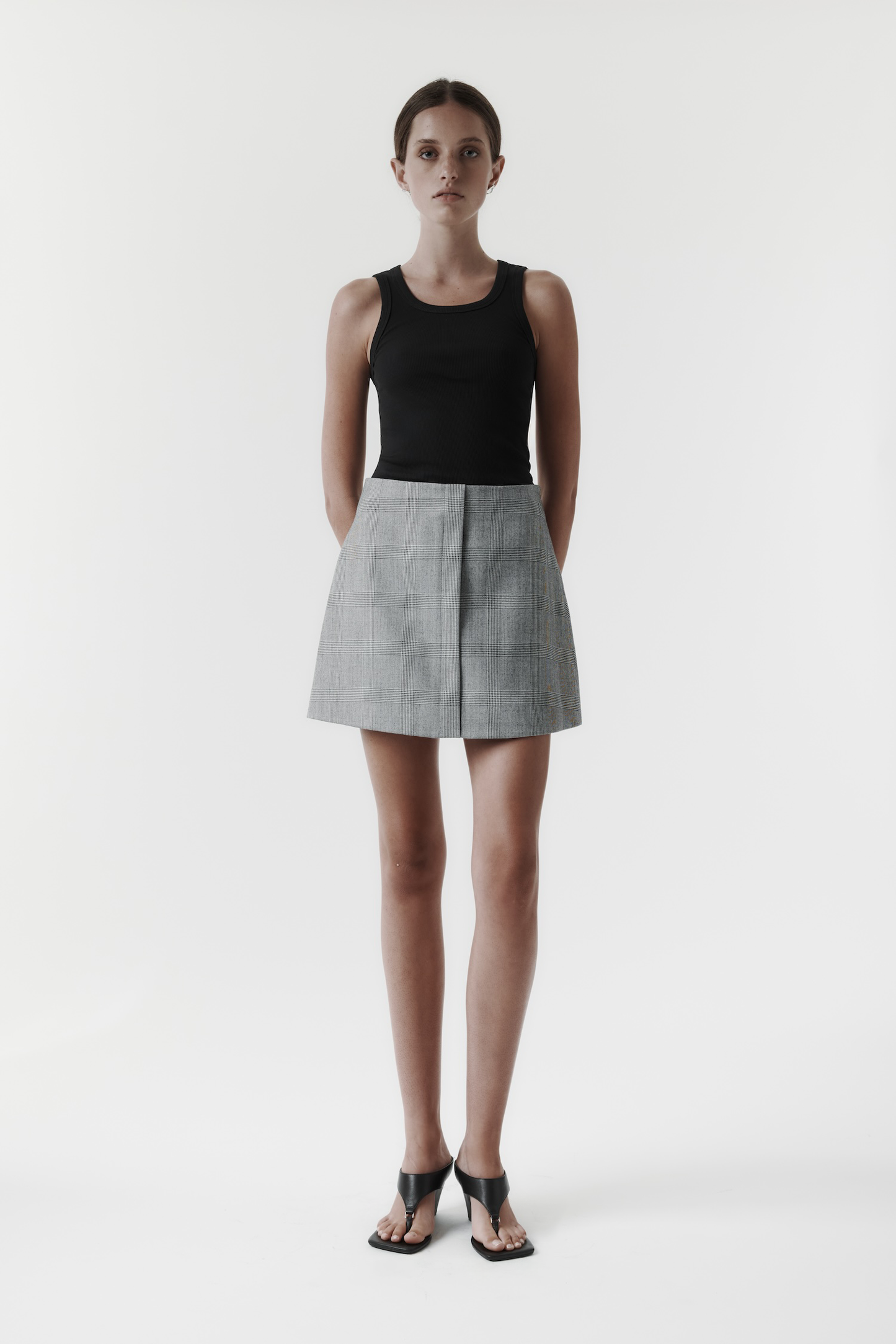 Rebe | Camille Mini Skirt - Houndstooth