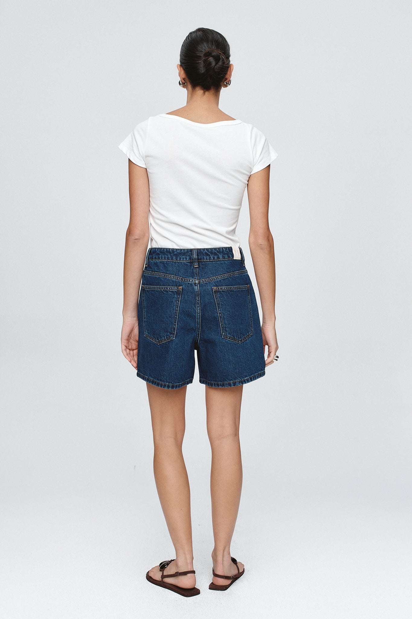 Marle | Classic Jean Short - Classic Blue