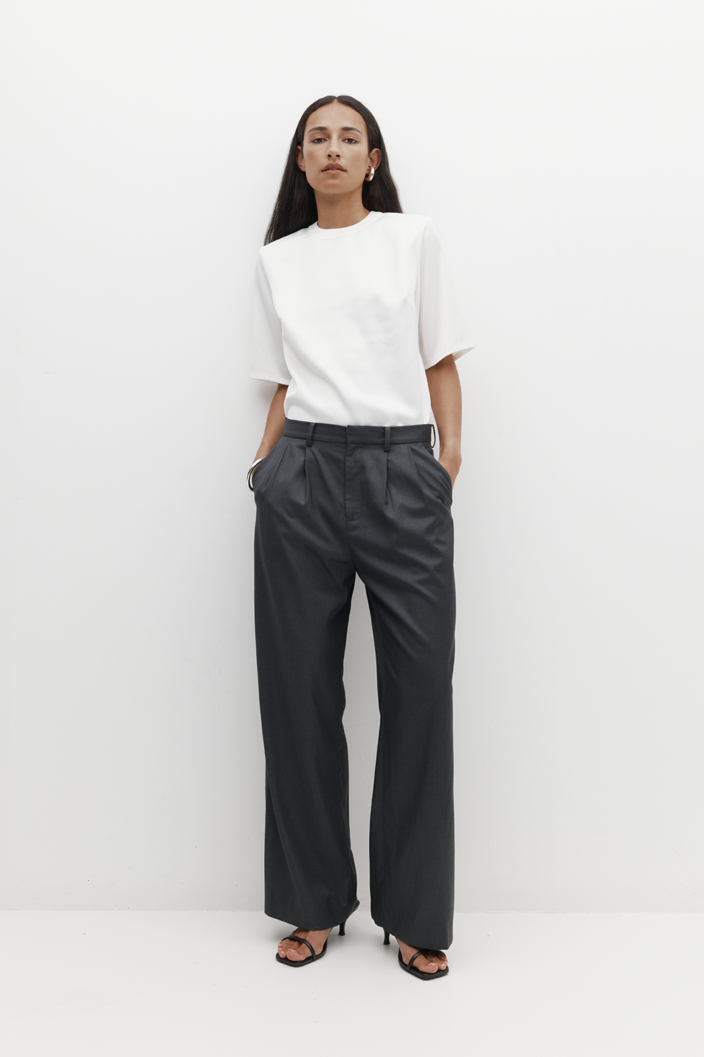 Rebe | Double Pleated Trouser - Charcoal