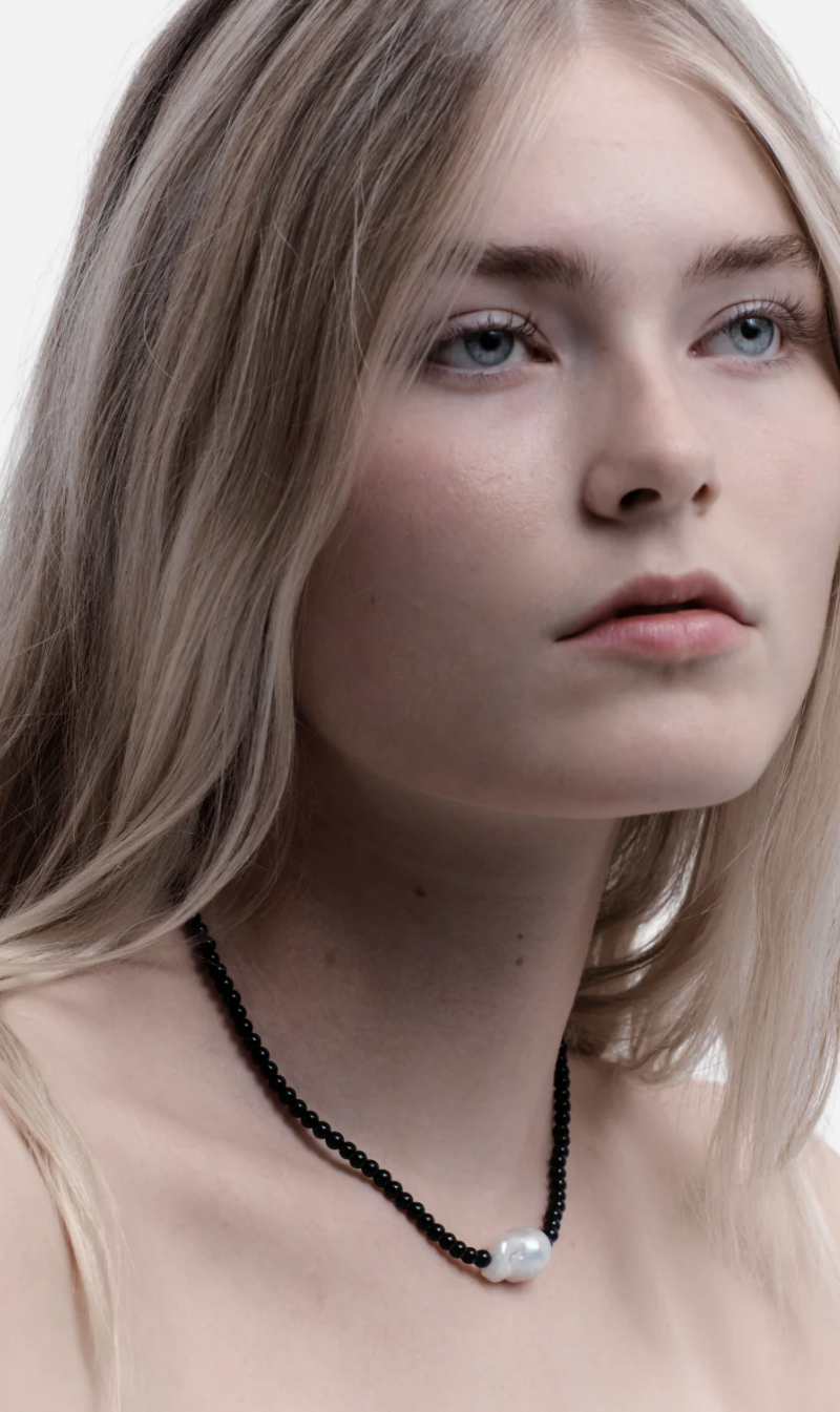 Honey Bloom | Milly - Black/Pearl