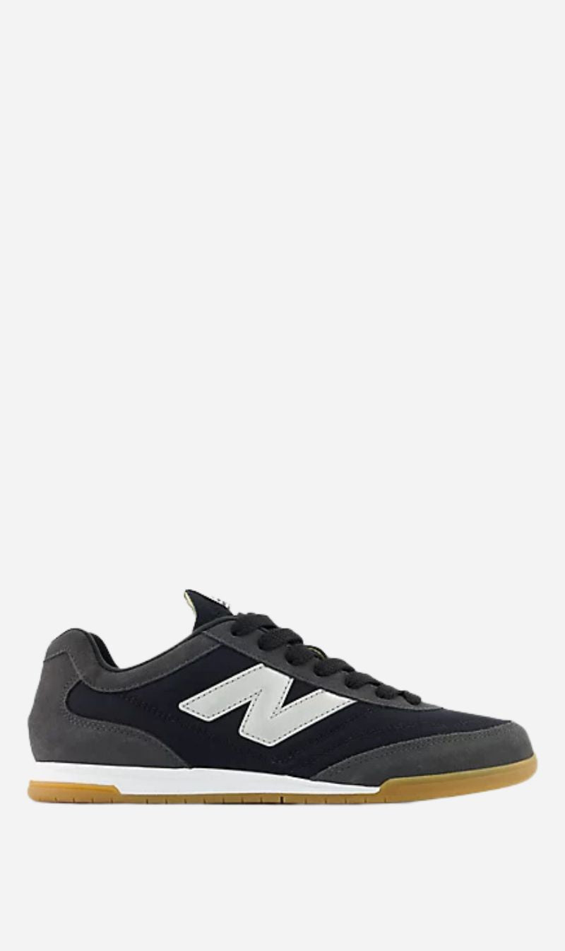 New Balance | RC42 - Black with Black Cement and Silver
