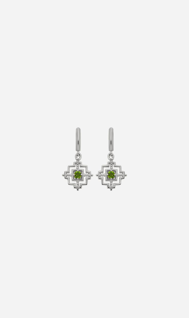 Zoe & Morgan | Centered Earrings - Silver/Chrome Diopside