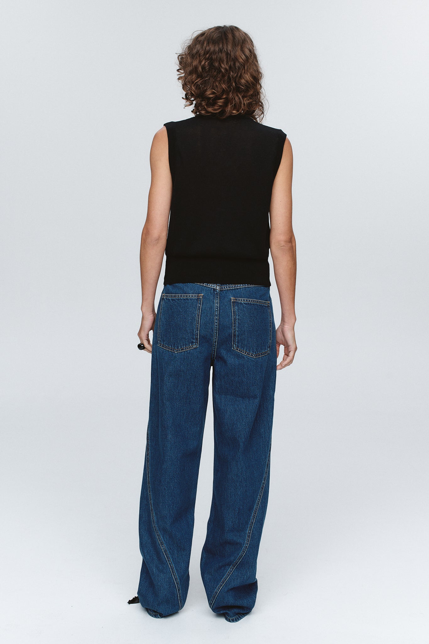 Marle | Foundations Vest - Black