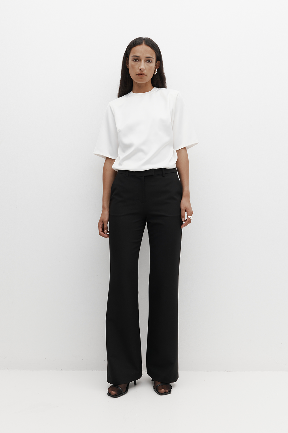 Rebe | Flared Trouser - Black