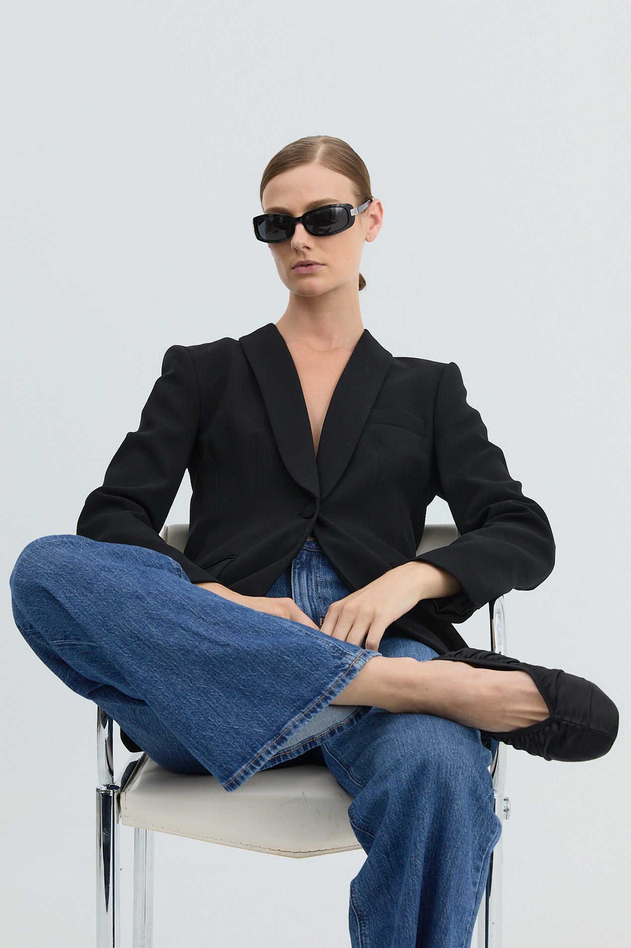 La Tribe | Gathered Flat - Black Satin