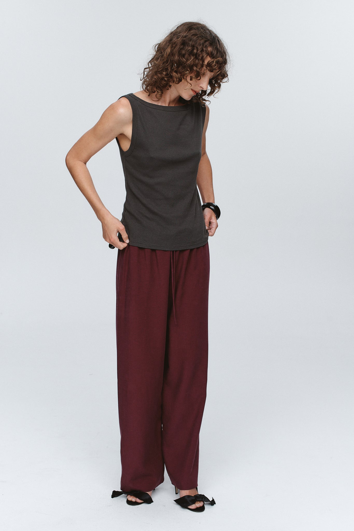 Marle | Jill Singlet - Charcoal