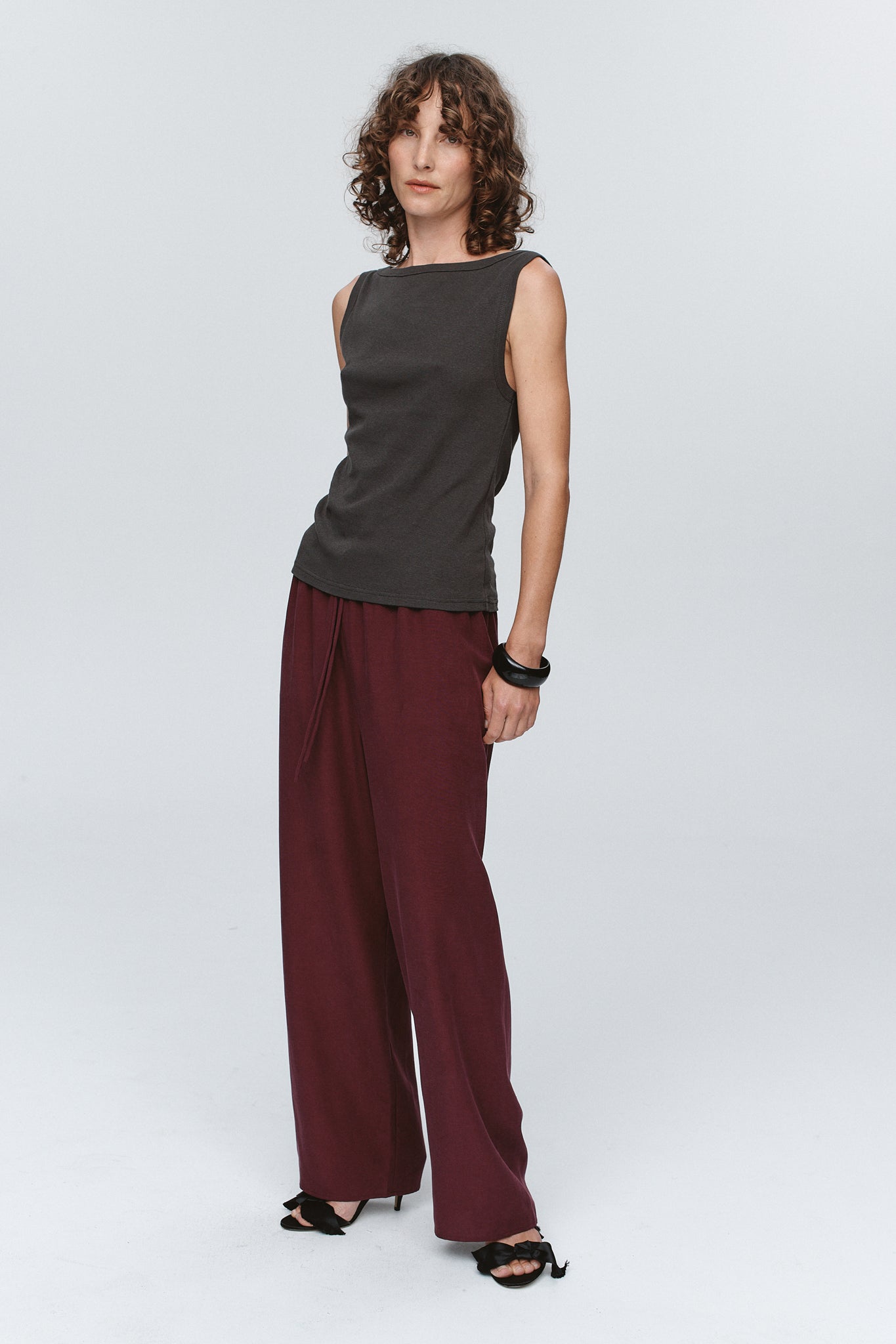 Marle | Jill Singlet - Charcoal