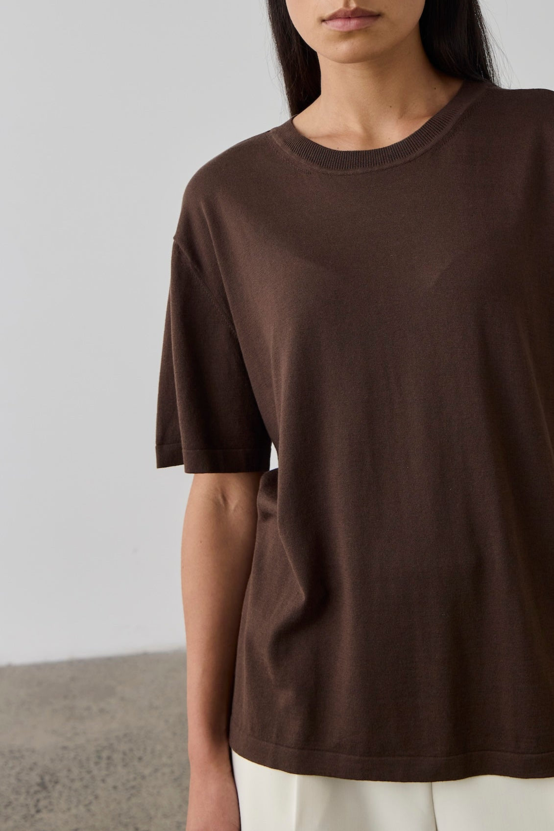 Laing | Short Sleeve Silk Blend Knit - Chocolate