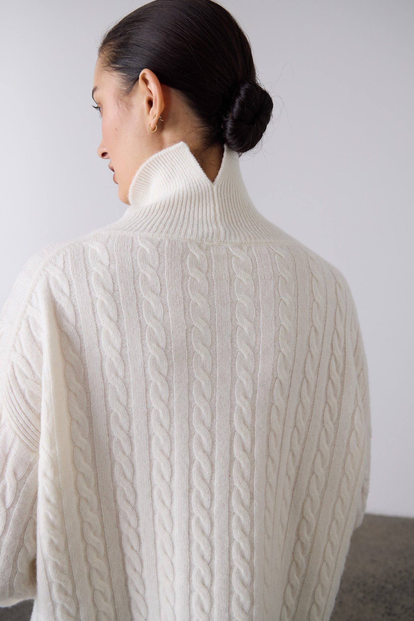 Laing | Slouchy Cable Knit Sweater - Cream