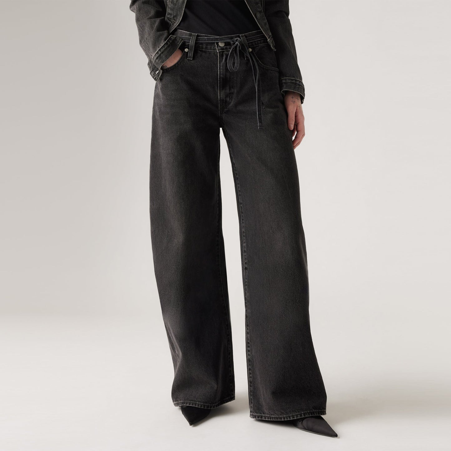 Levi's | XL Straight - Influential Lady