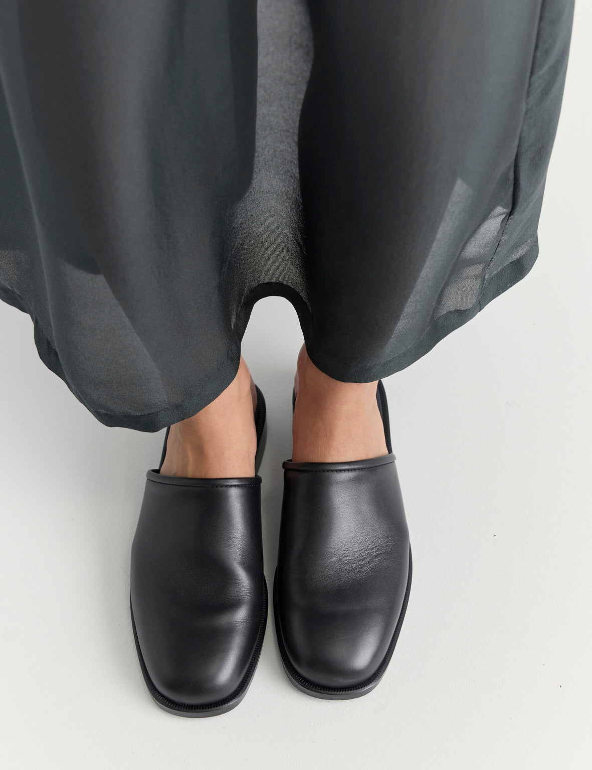 La Tribe | Millie Mule - Black