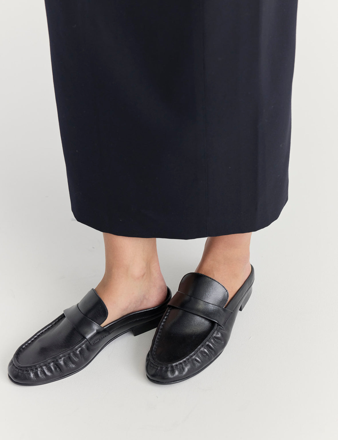 La Tribe | Naomi Mule - Black