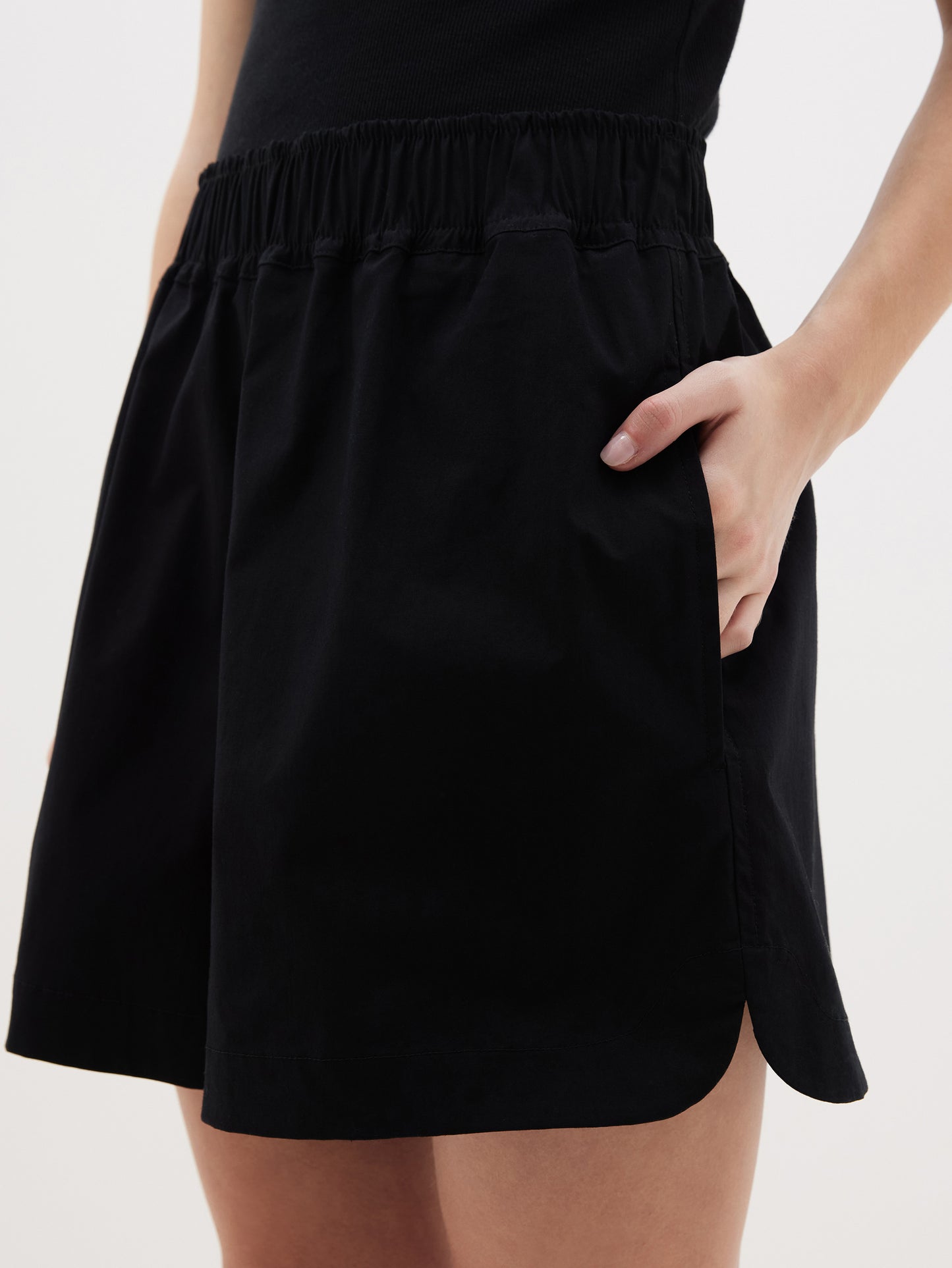 Bassike | Stretch Cotton Tennis Short - Black