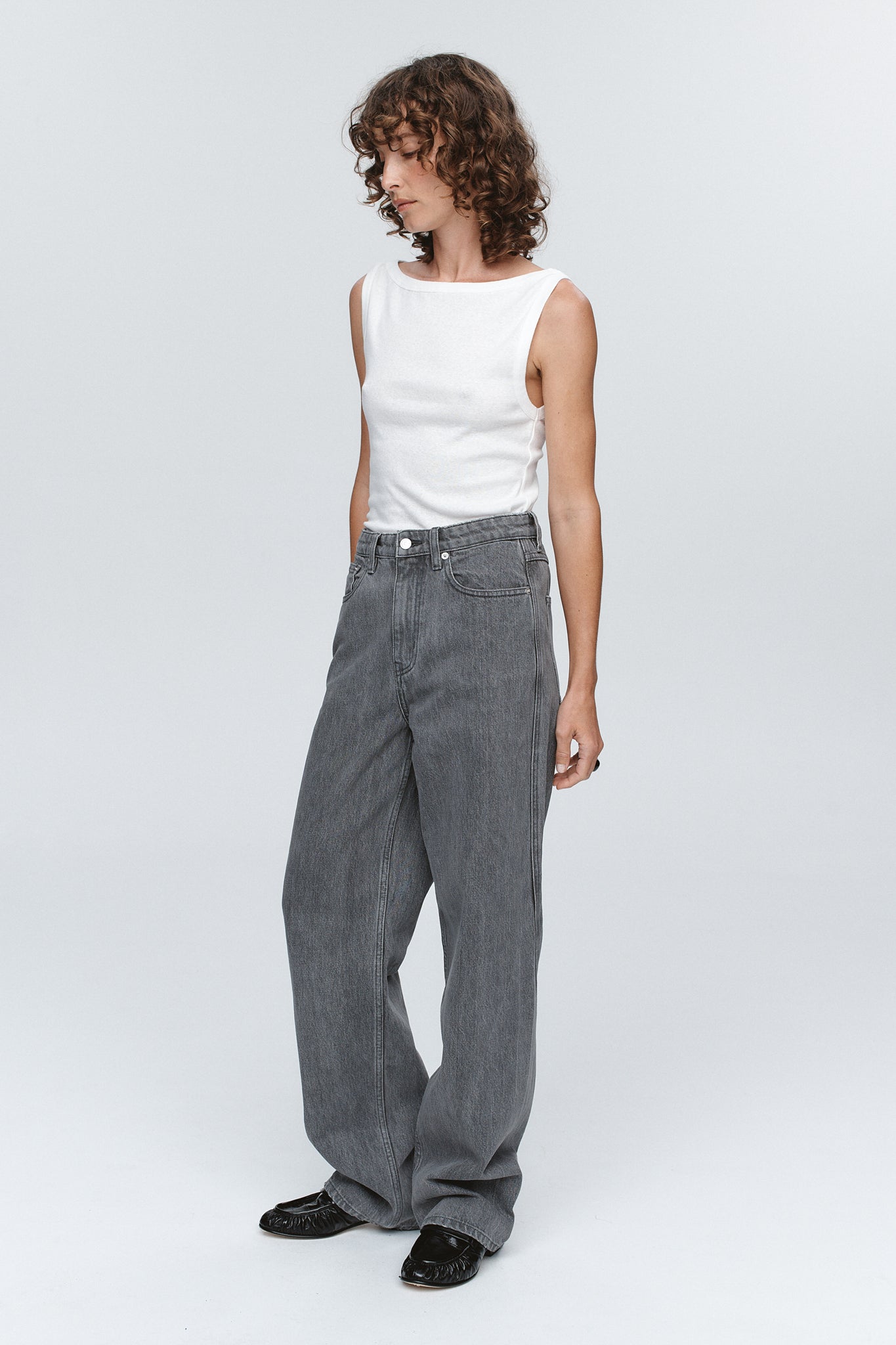 Marle | Relaxed Curve Jean - Stone