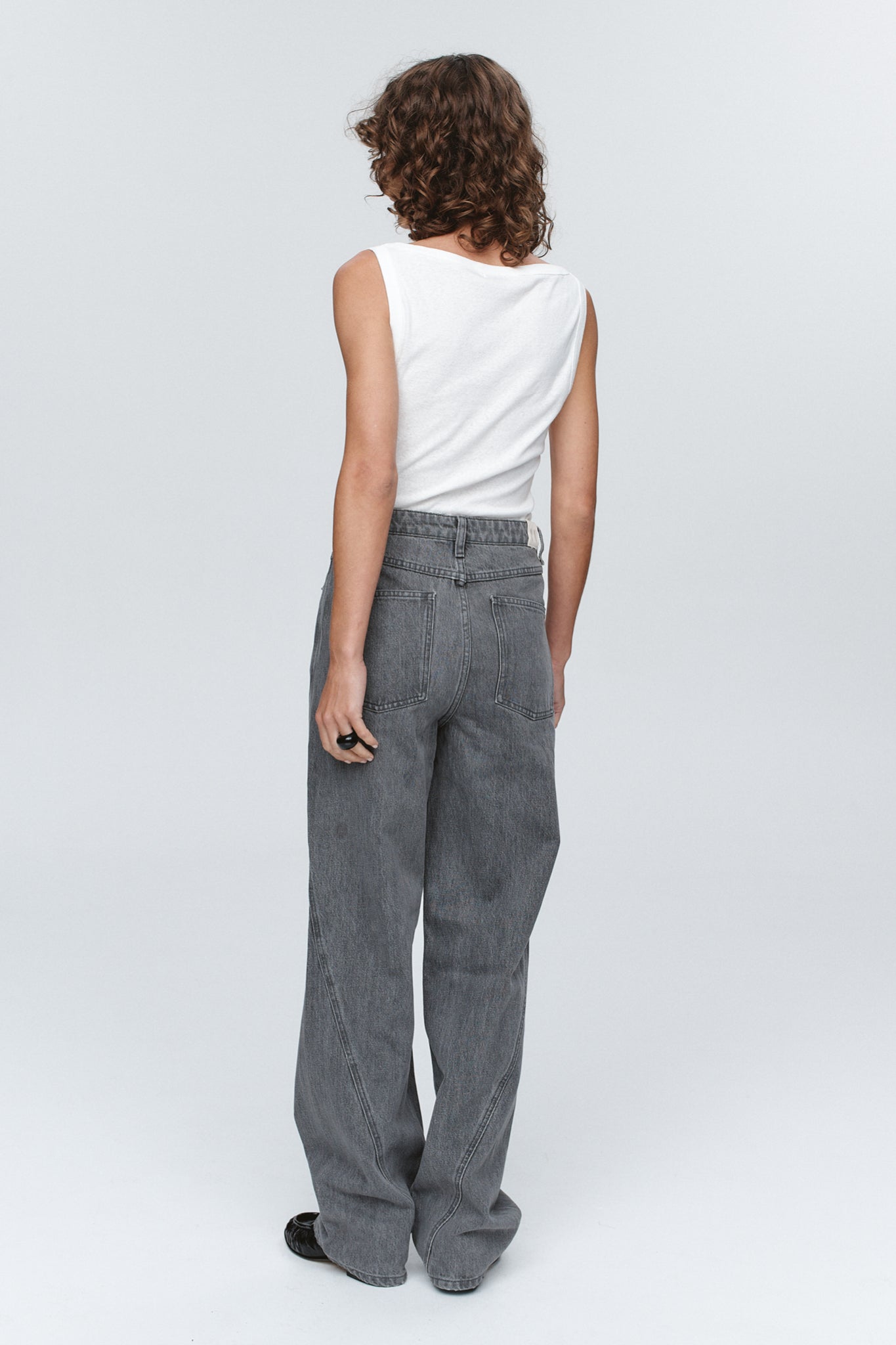 Marle | Relaxed Curve Jean - Stone