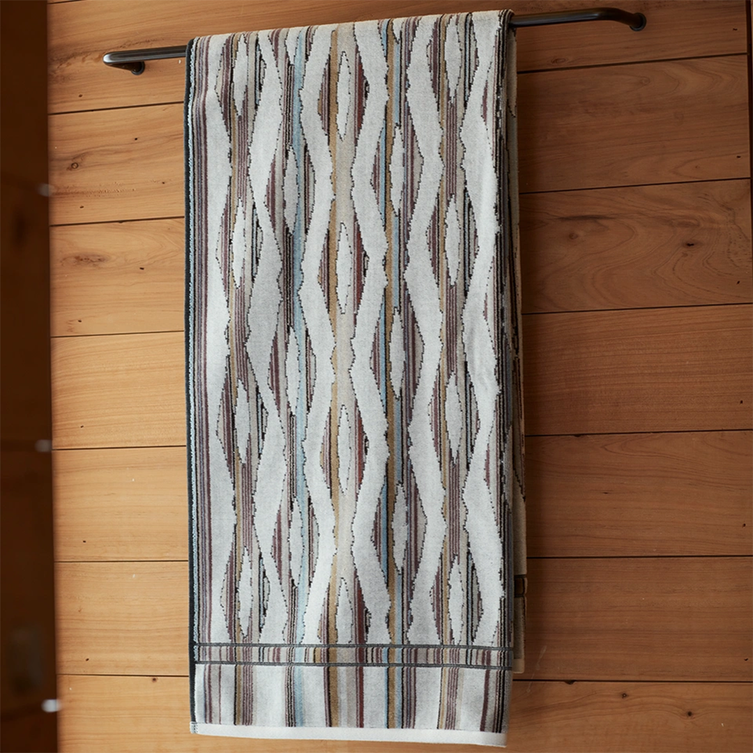 Innate | Bath Towel - Ripple Light