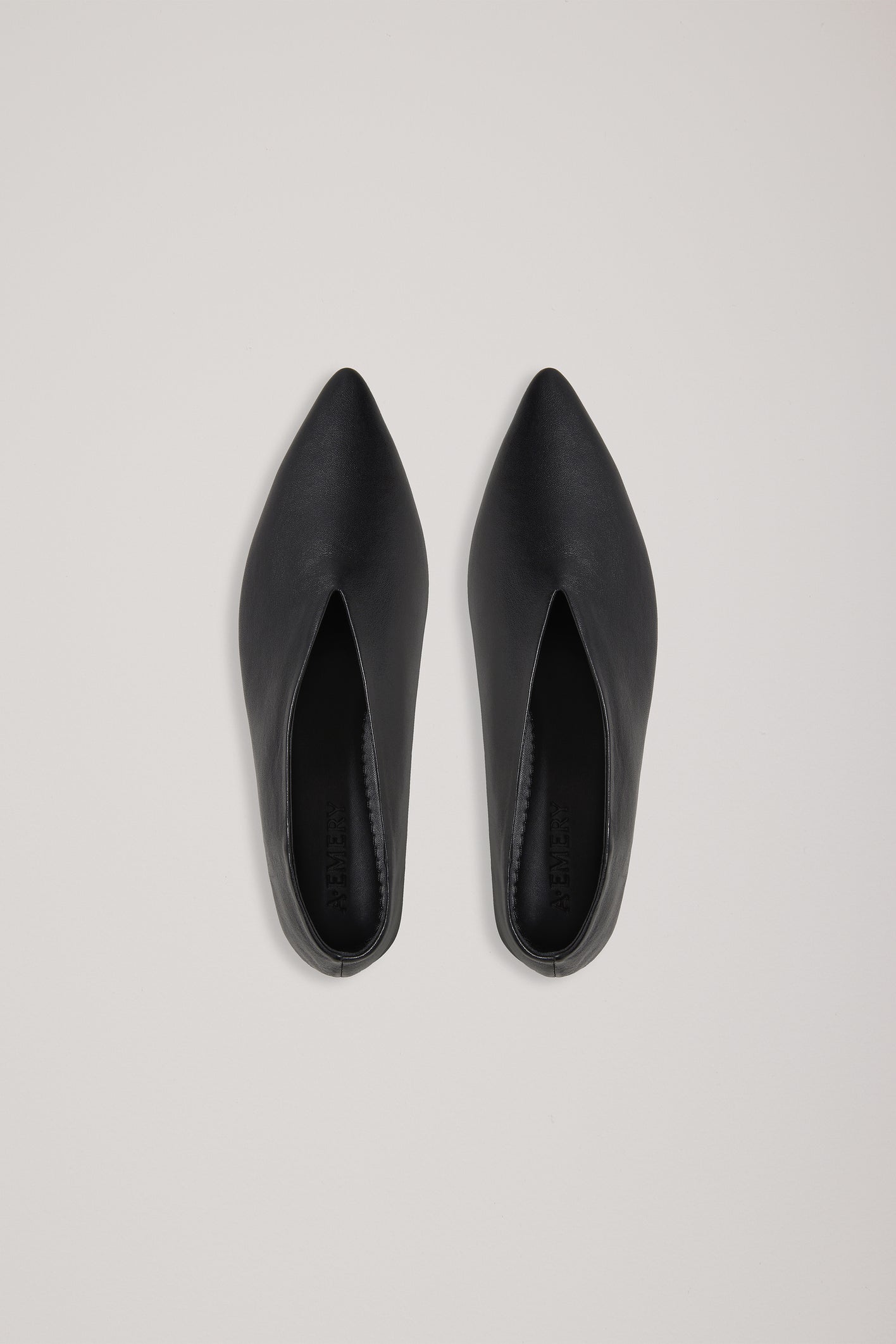 A.Emery | Lima Flat - Black