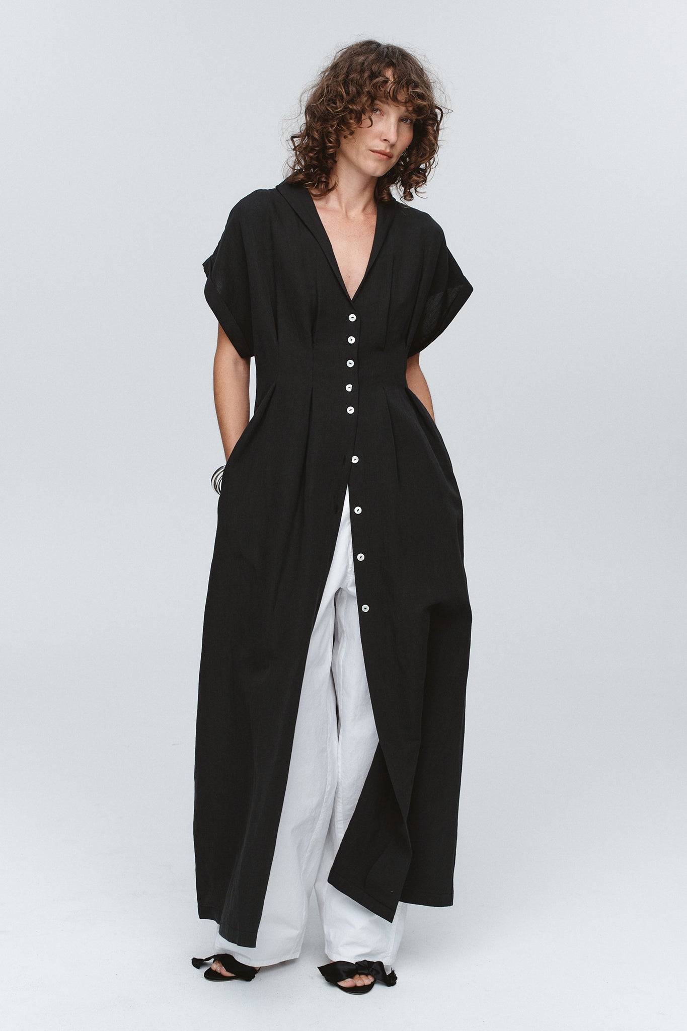 Marle | Swan Dress - Black