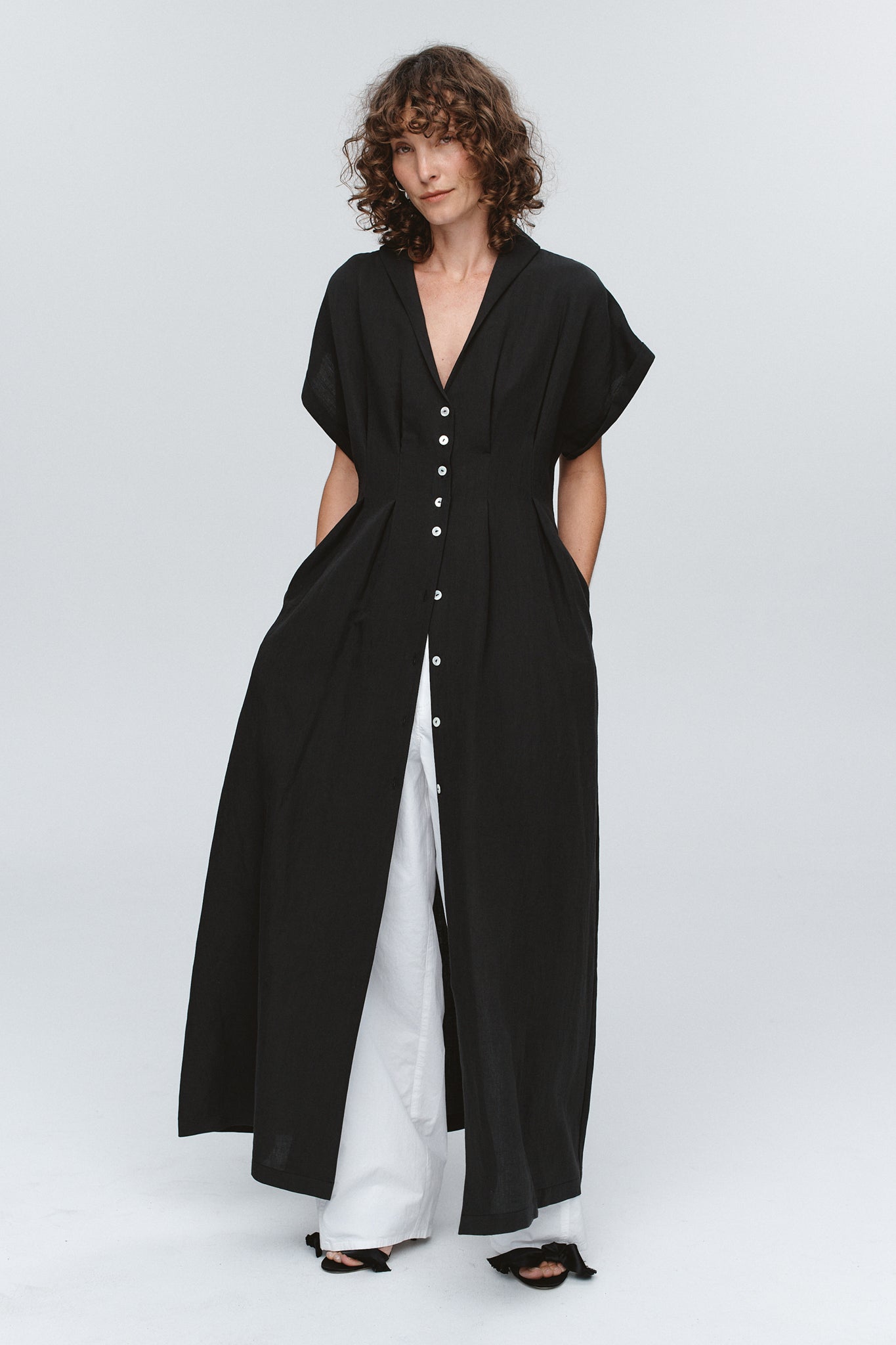 Marle | Swan Dress - Black