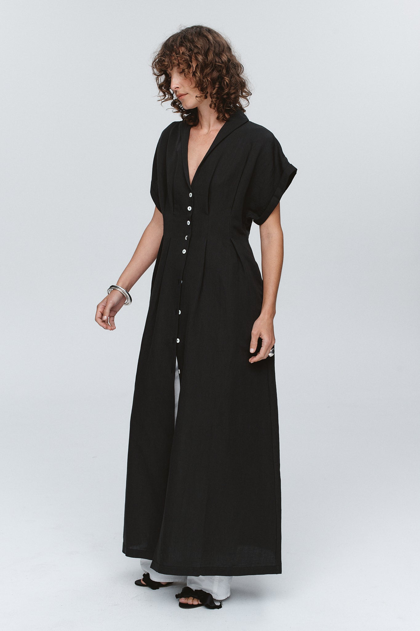 Marle | Swan Dress - Black