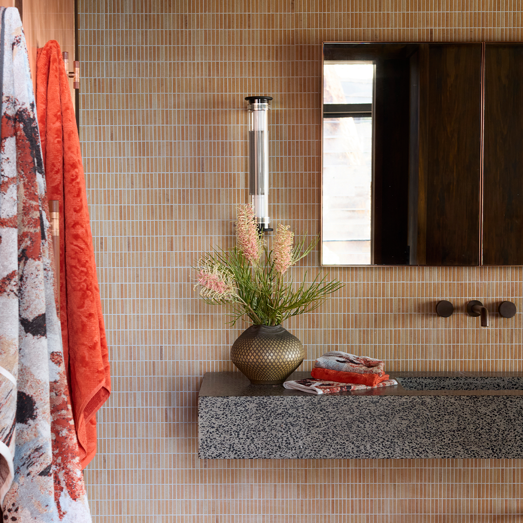 Innate | Bath Towel - Shadows Coral