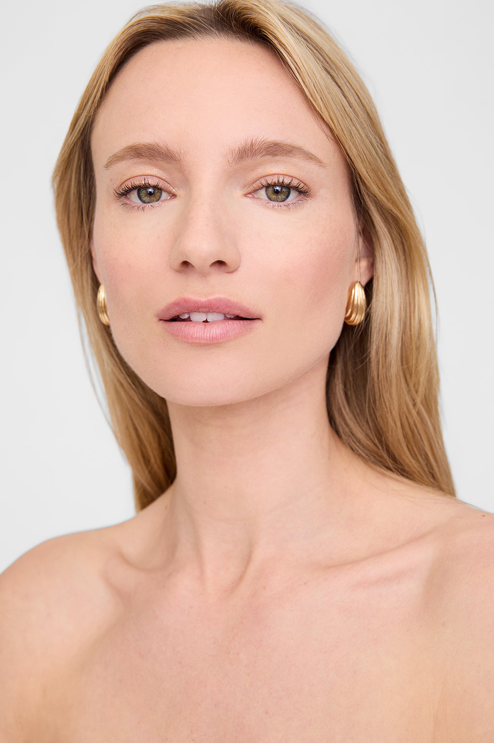 Anine Bing | Small Ribbed Drop Earrings - Gold