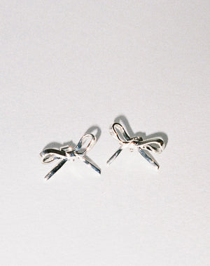 Meadowlark | Bow Earrings Medium - Sterling Silver