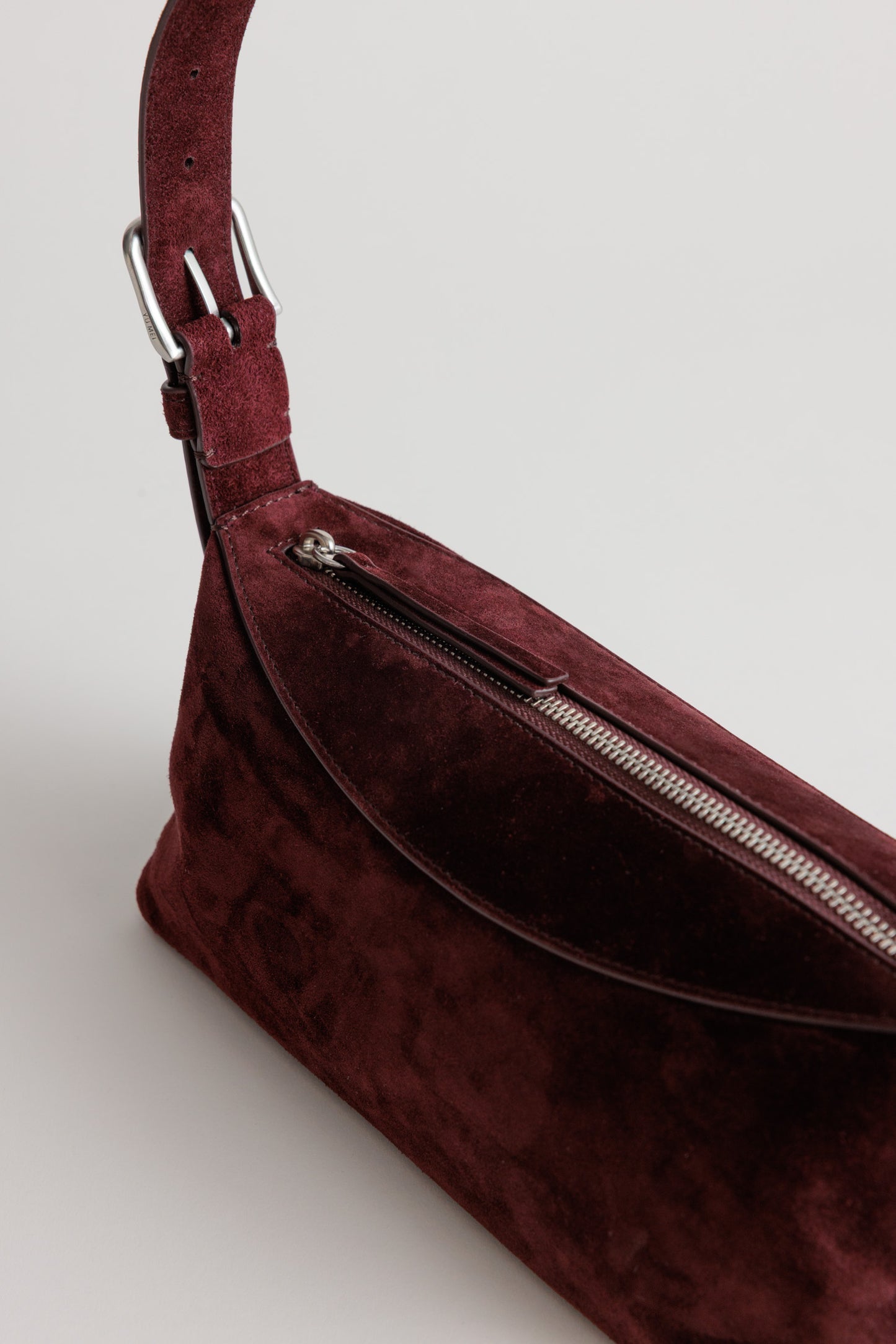 Yu Mei | Bobby Bag - Fire Suede