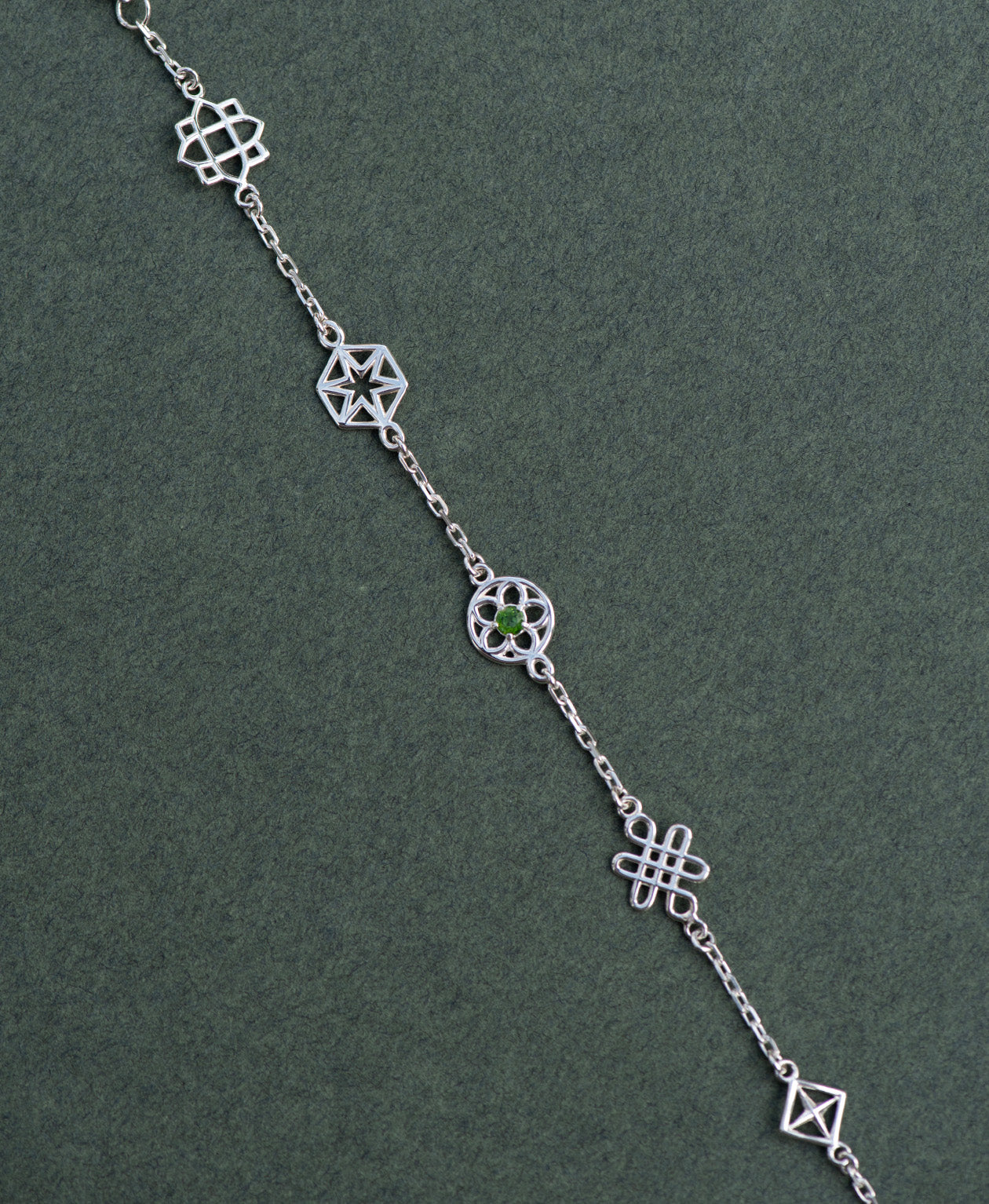 Zoe & Morgan | Aura Bracelet - Silver/Chrome Diopside