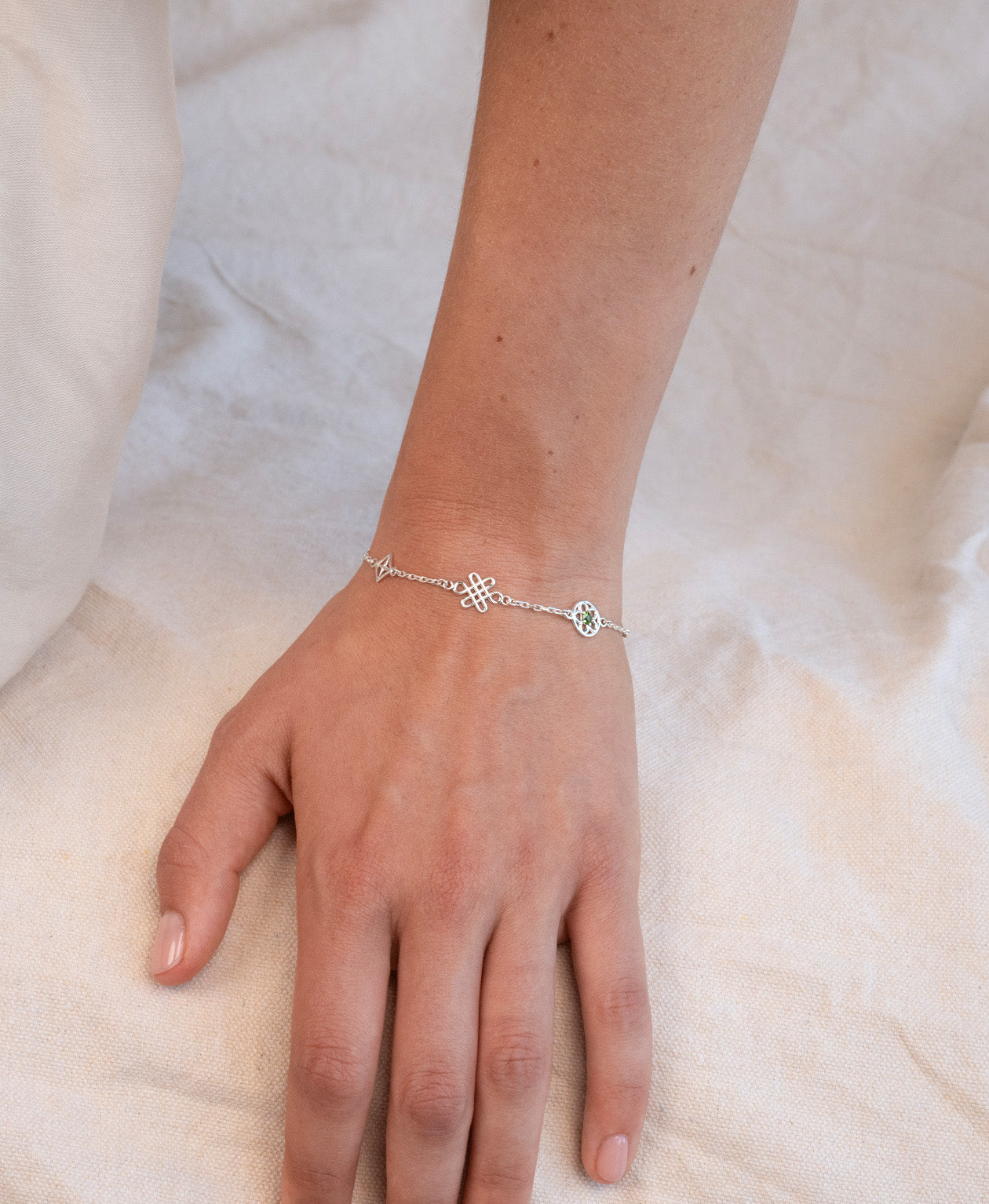 Zoe & Morgan | Aura Bracelet - Silver/Chrome Diopside