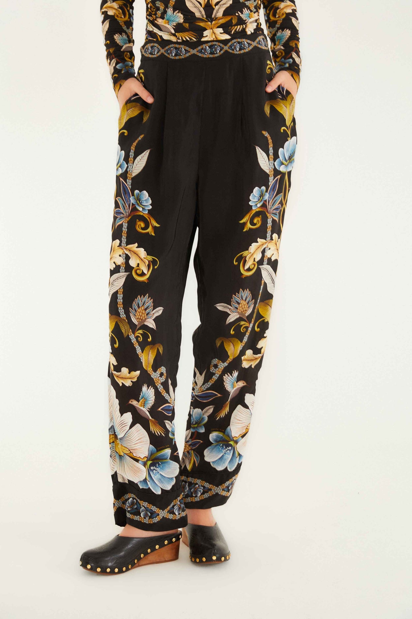 Farm Rio | Pajama Pants - Snake Garden Black