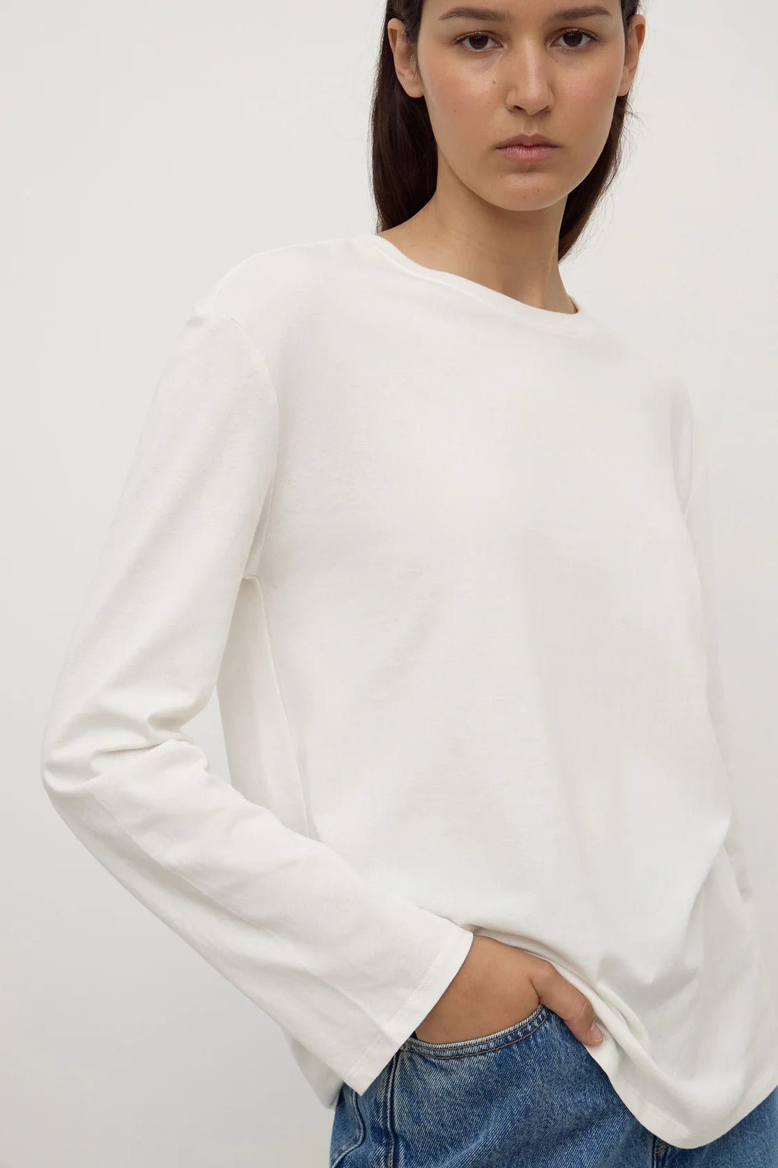 Assembly Label | Thea Long Sleeve Tee - White