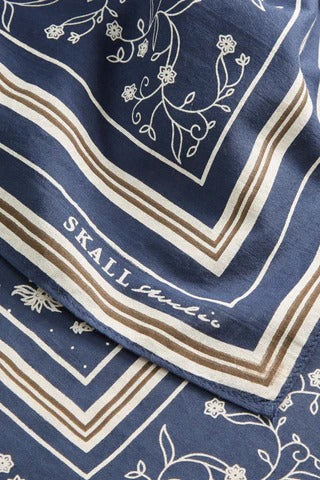 Skall Studio | Skall Classic Scarf 90x90 - Dark Navy