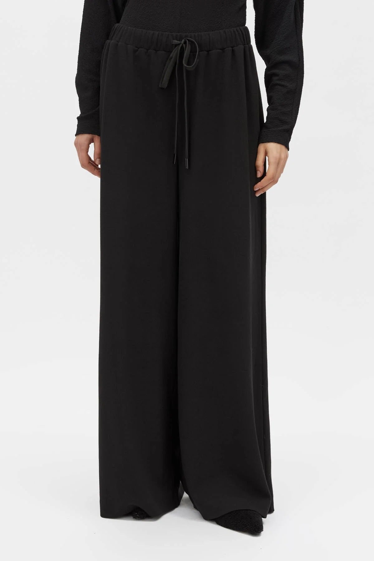 Camilla and Marc | Serenitas Lounge Pant - Black