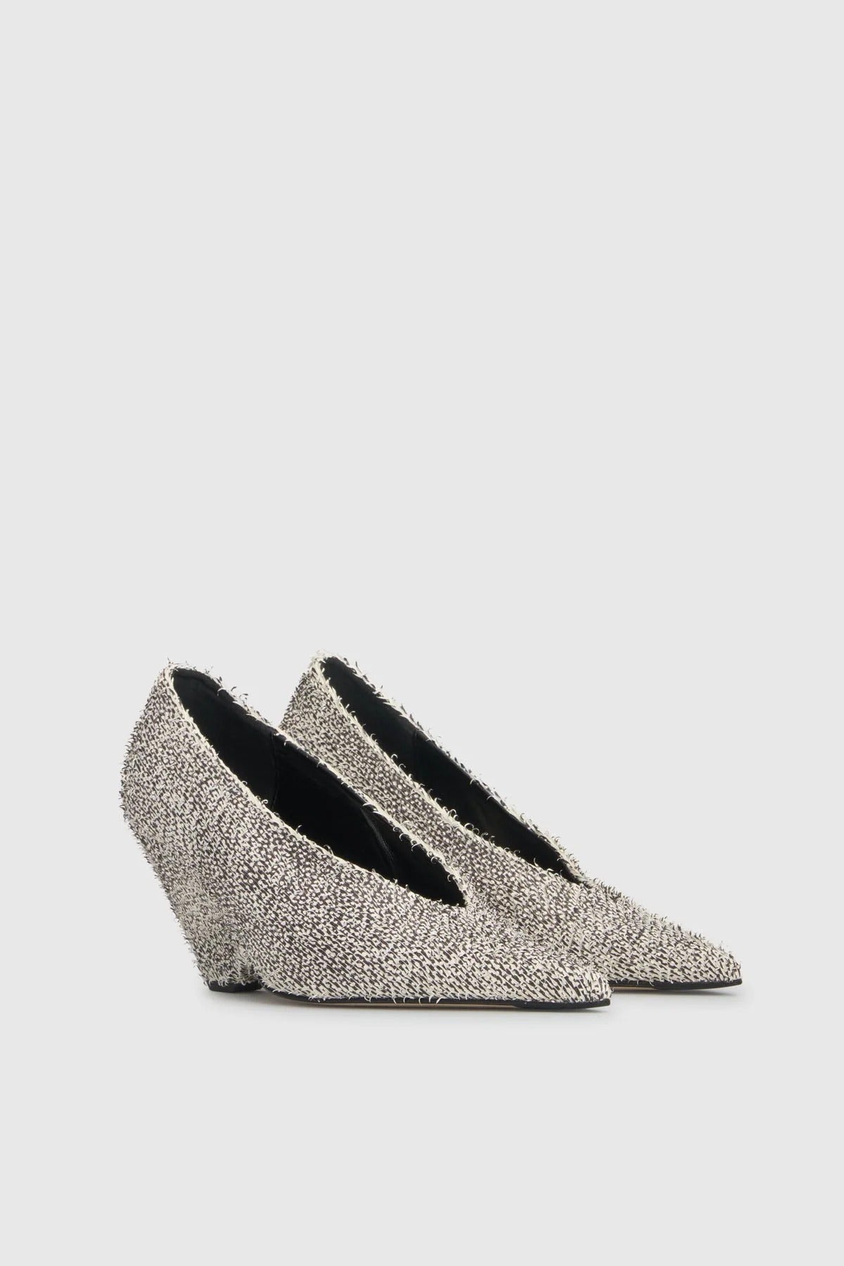 Camilla and Marc | Rhys Two Tone Pump - Black/White