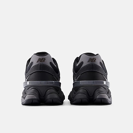 New Balance | 9060 - Black with Castlerock