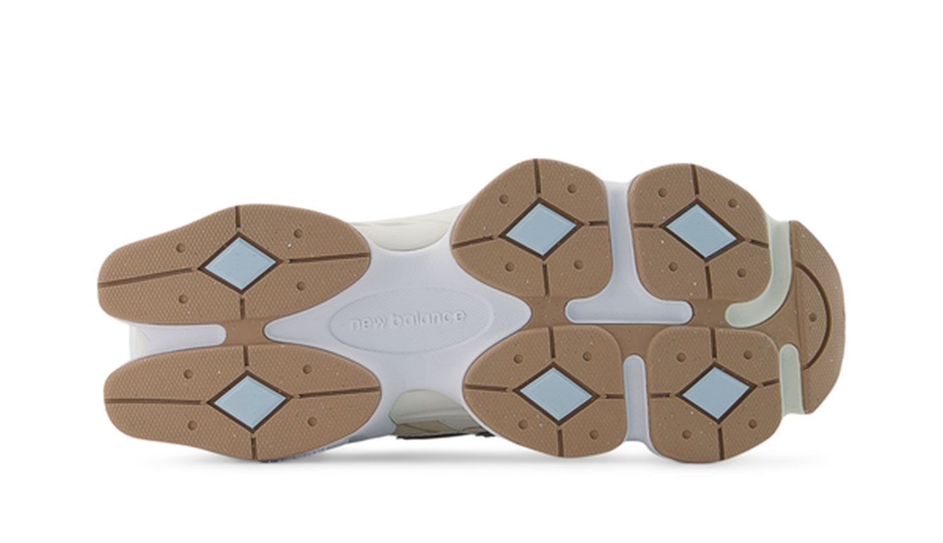 New Balance | 9060 - Bisque with Frosted Glass