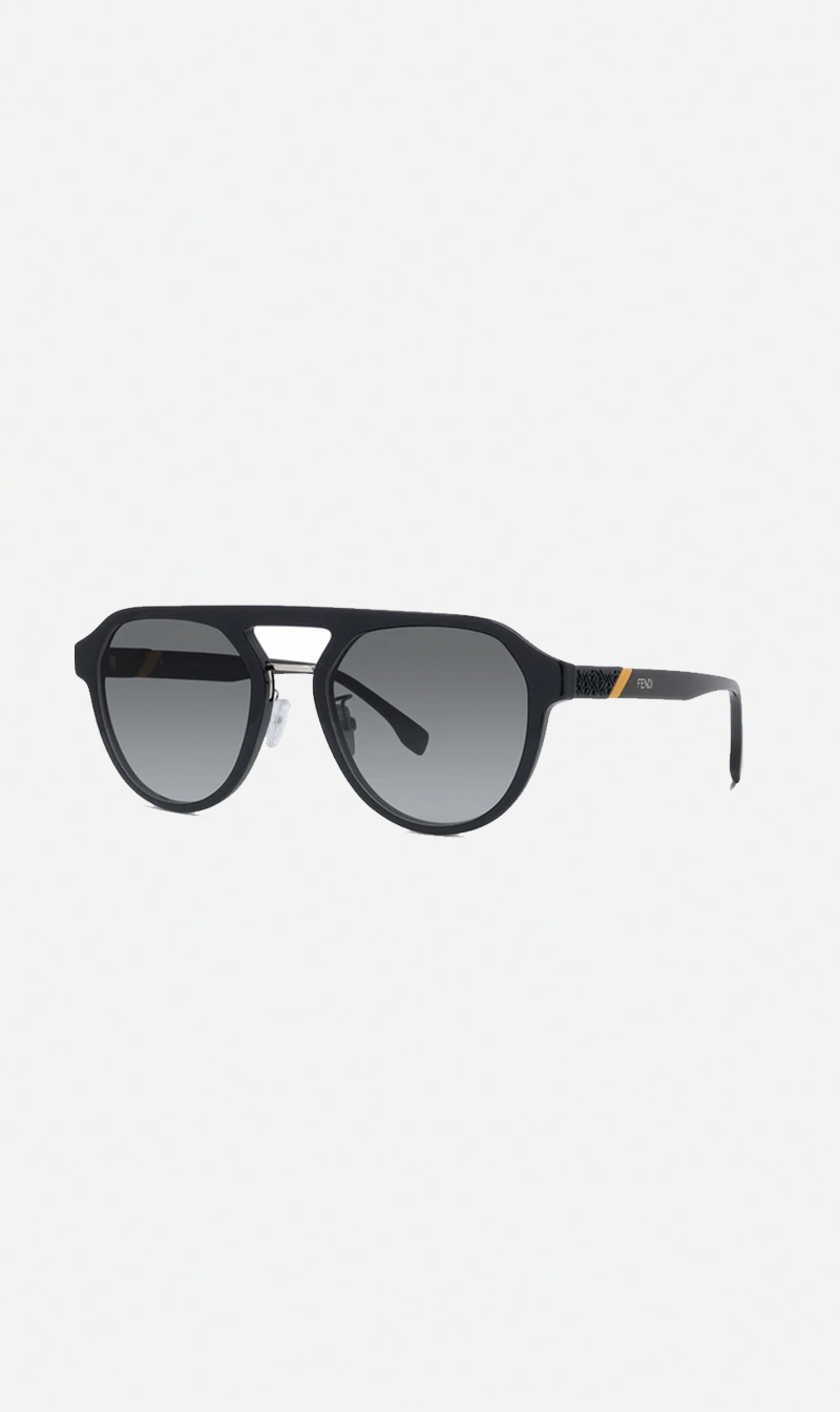 Fendi | FE40003U5401B