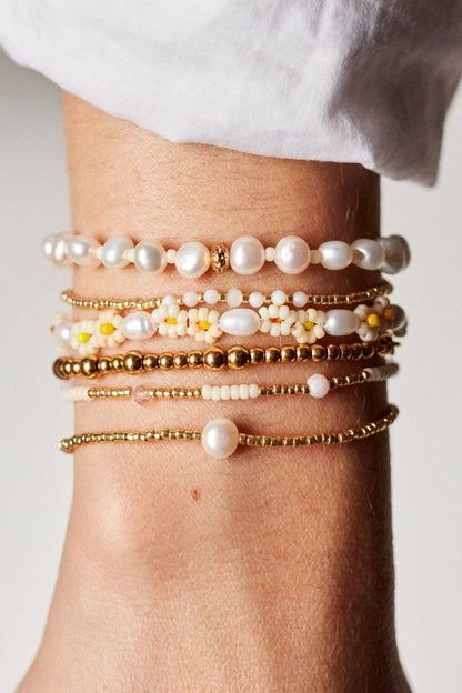Anni Lu | Daisy Flower Bracelet - Gold