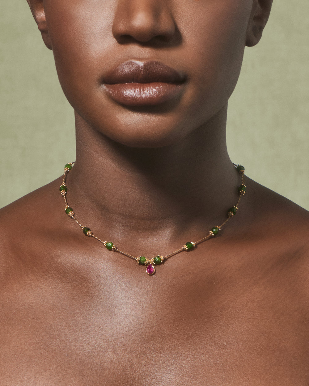 Tityaravy | Tanza Necklace - Diopside/Grenat