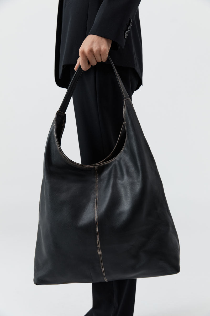 St Agni | Brushed Large Tote - Black